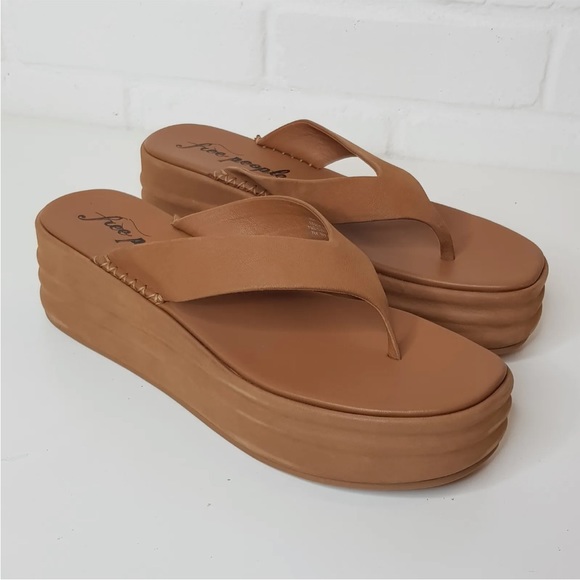 Free People Tan Thong Flatform Sandals UK 8 EU 41 Haven Platform Chunky BN - Picture 2 of 12